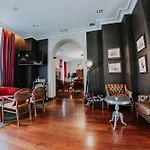 Castillo Del Bosque La Zoreda