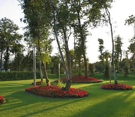 Hotel Castillo Del Bosque La Zoreda 5*