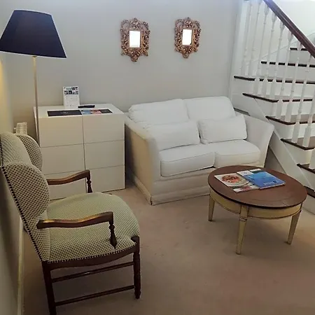 Castillo Del Bosque La Zoreda Hotel 5*