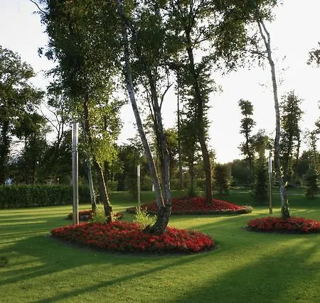 Castillo Del Bosque La Zoreda Hotel La Manjoya