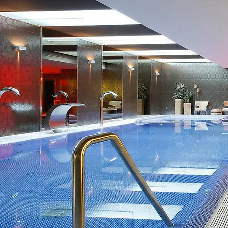 Castillo Del Bosque La Zoreda Hotel 5*