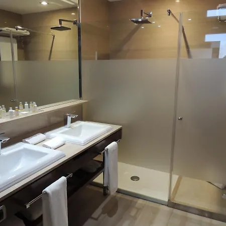 Castillo Del Bosque La Zoreda Hotel 5*