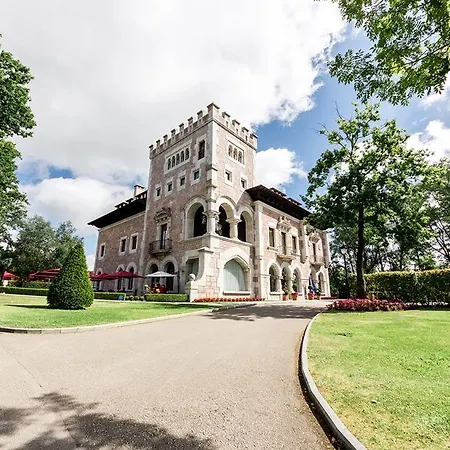 Castillo Del Bosque La Zoreda Ξενοδοχείο