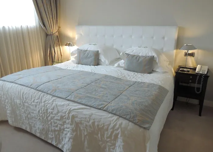 Castillo Del Bosque La Zoreda Hotel 5*