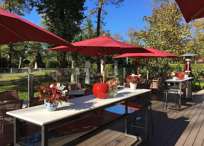 Castillo Del Bosque La Zoreda 5* La Manjoya